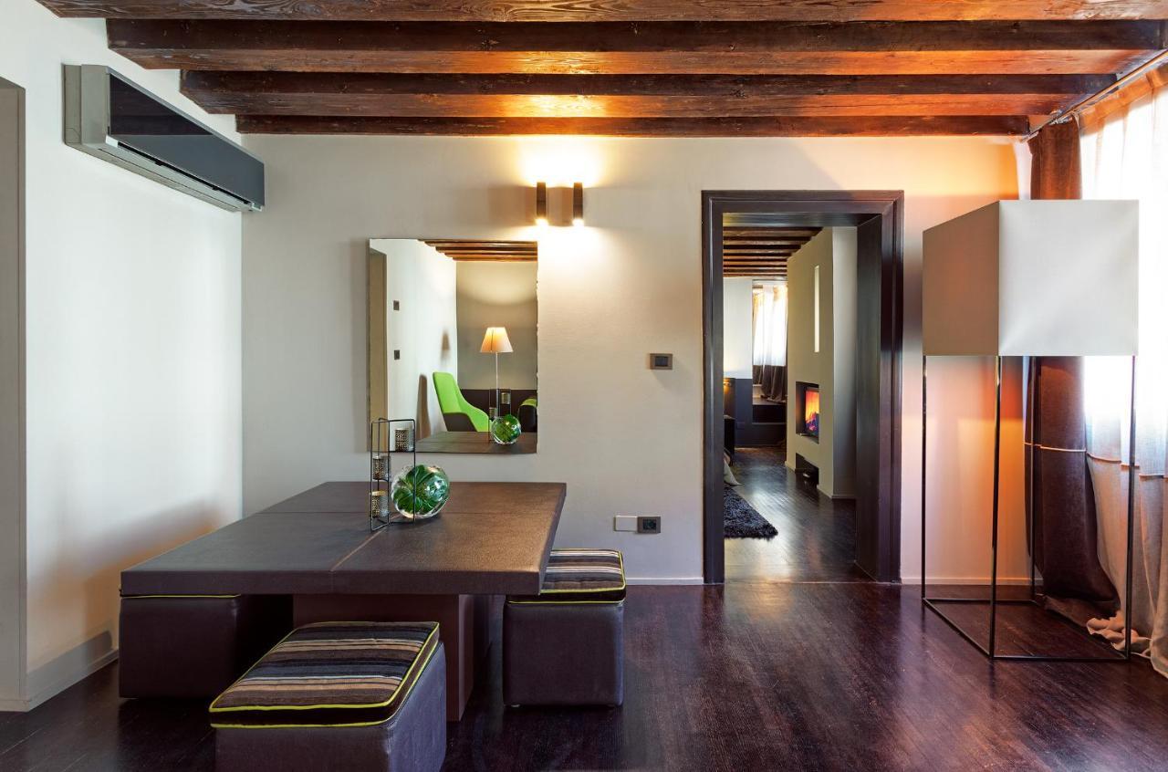 Апартаменты Charming House Iqs Венеция Экстерьер фото