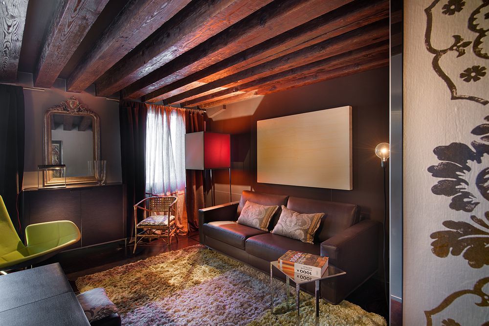 Апартаменты Charming House Iqs Венеция Экстерьер фото